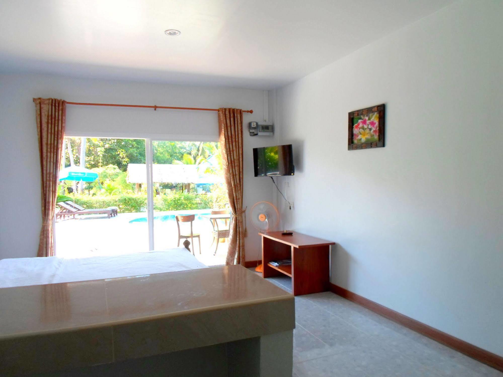 Baan Kuasakul Resort Mae Nam Bagian luar foto