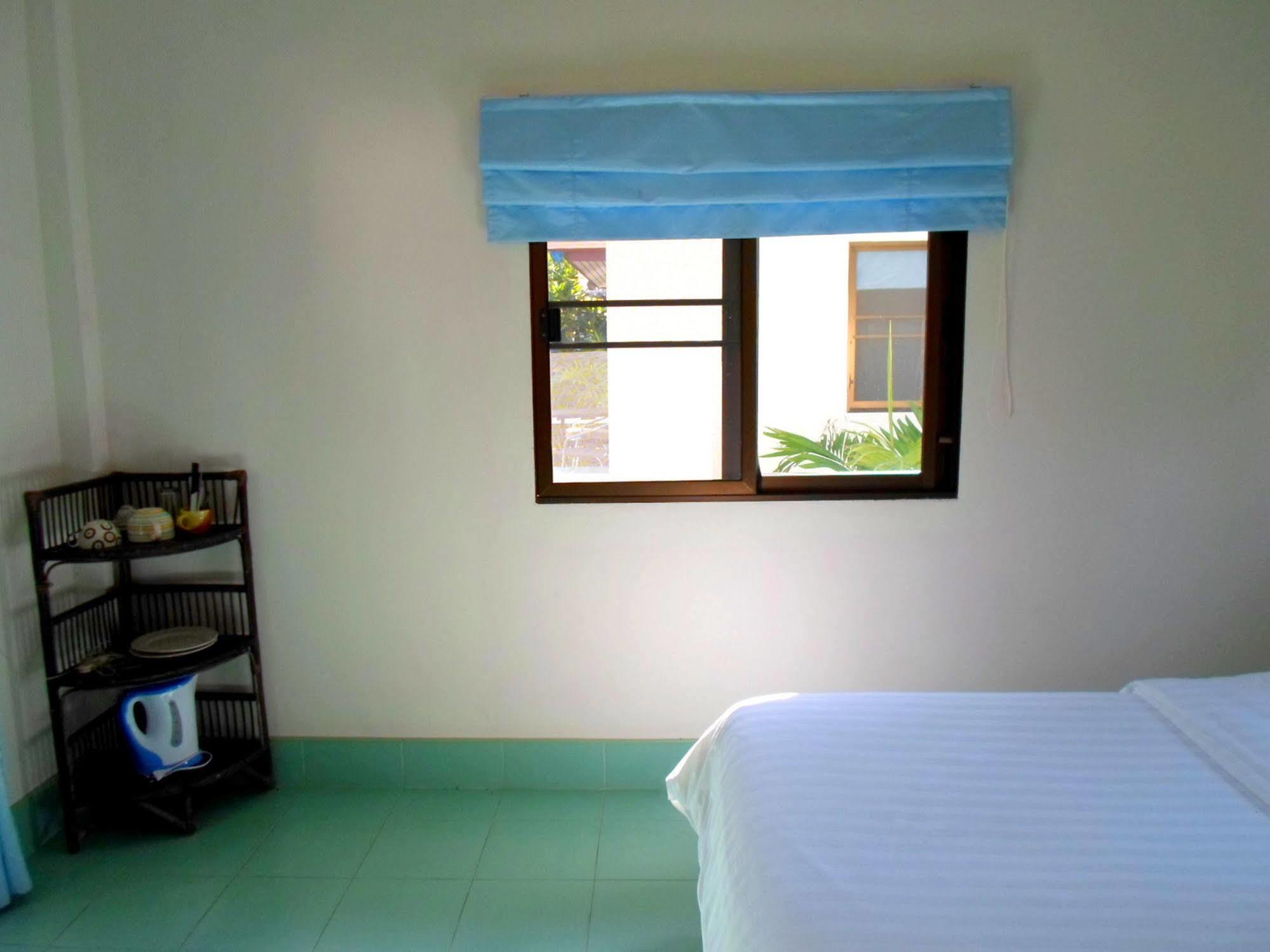 Baan Kuasakul Resort Mae Nam Bagian luar foto