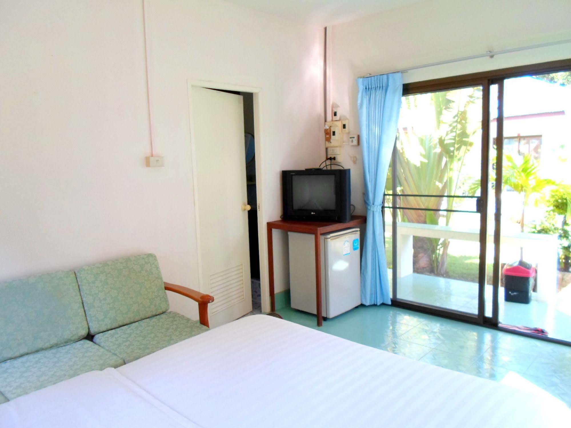 Baan Kuasakul Resort Mae Nam Bagian luar foto