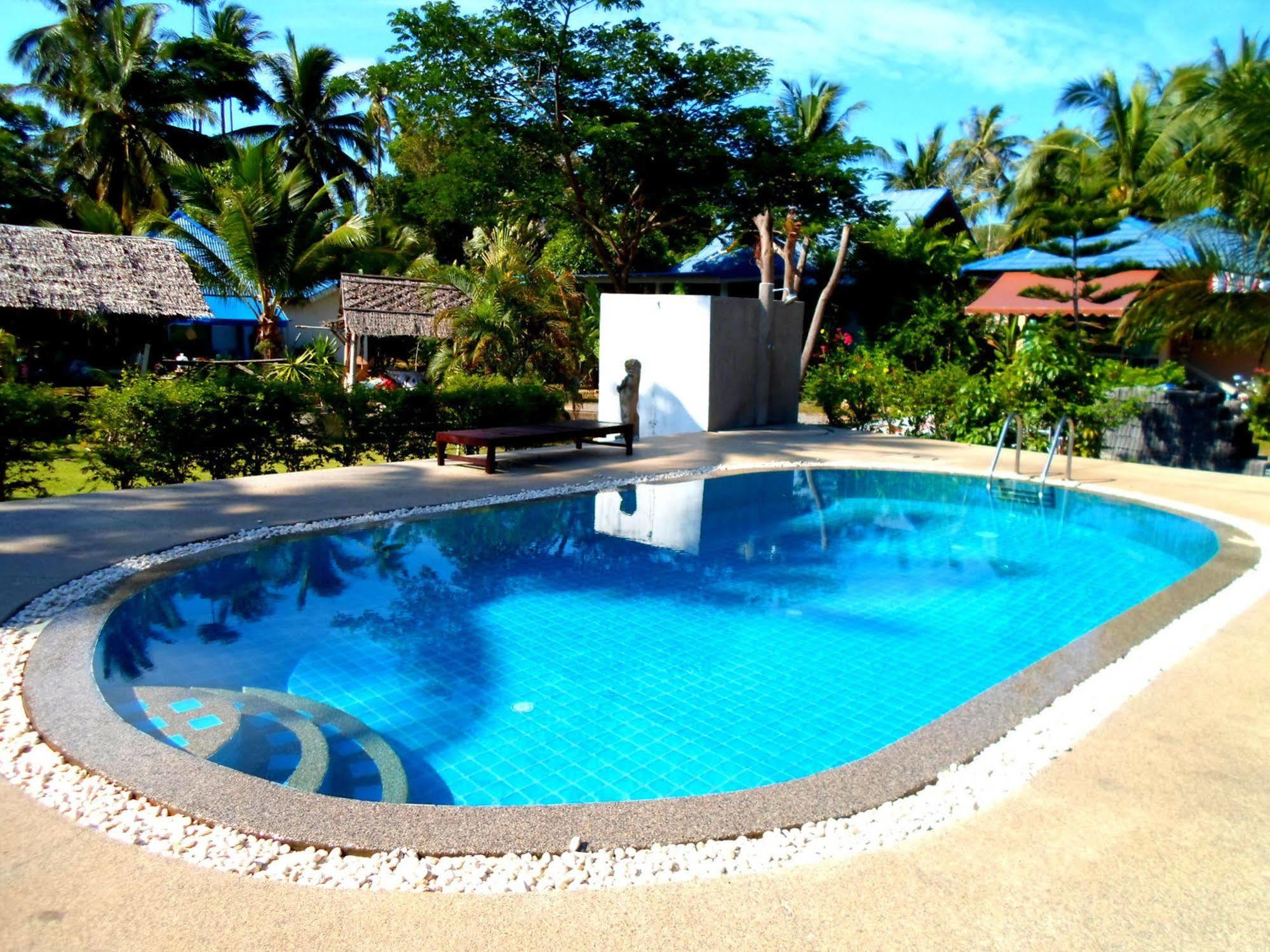Baan Kuasakul Resort Mae Nam Bagian luar foto