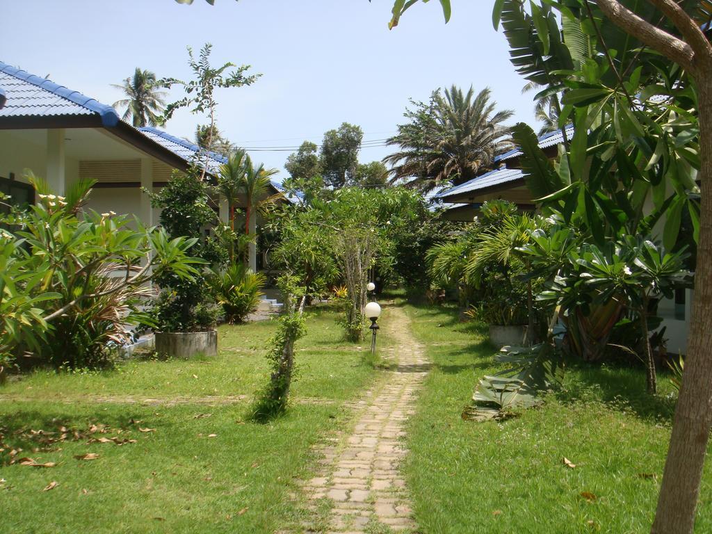 Baan Kuasakul Resort Mae Nam Bagian luar foto